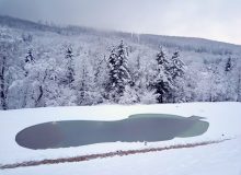 Podgrzewany basen zimą_Gościniec Nałęże